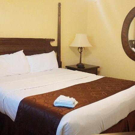 Hidden Harbor Suites Fort Myers Beach Buitenkant foto