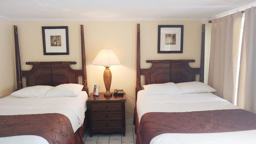 Hidden Harbor Suites Fort Myers Beach Buitenkant foto